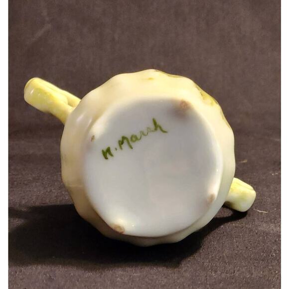 VINTAGE Floral design VOTIVE CANDLE HOLDER WITH GLASS CHIMNEY - Picture 8 of 8